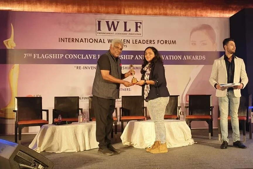 Shruti Sheth Awarded “Leader in Marketing” at IWLF Mumbai